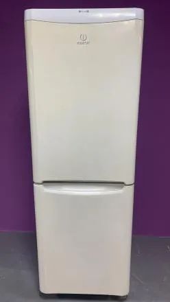 Лот: 21066280. Фото: 1. холодильник Indesit бу код 24492. Холодильники, морозильные камеры