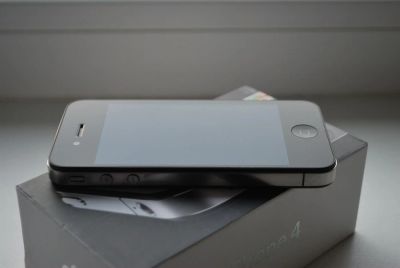 Лот: 3465177. Фото: 1. Apple iPhone 4 16GB (черный). Смартфоны