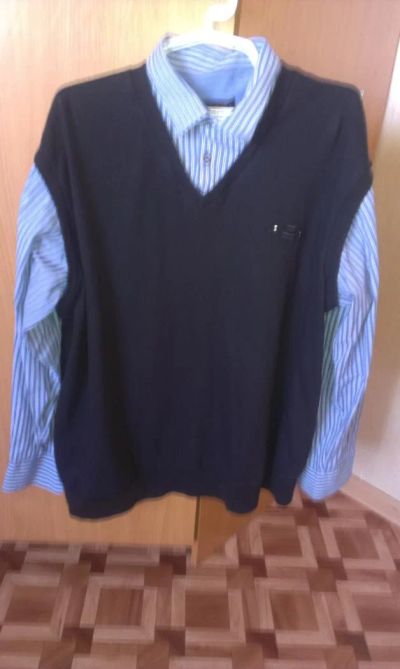 Лот: 6930819. Фото: 1. Продам мужскую лёгкую кофту XxXxXL... Верхняя одежда