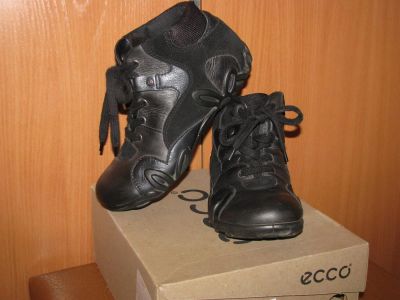 Лот: 3851699. Фото: 1. Ботинки "ECCO", натур. кожа на... Ботинки