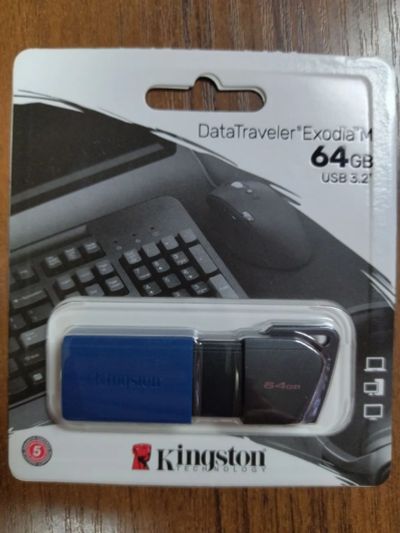 Лот: 19666833. Фото: 1. Флешка USB 64 ГБ Kingston Data... USB-флеш карты