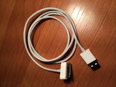Лот: 3719792. Фото: 1. USB Кабель iPhone 3G,3GS/4,4S... Дата-кабели, переходники