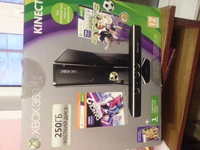Лот: 4871451. Фото: 1. xbox Kinect 360 c играми. Игровые приставки, консоли