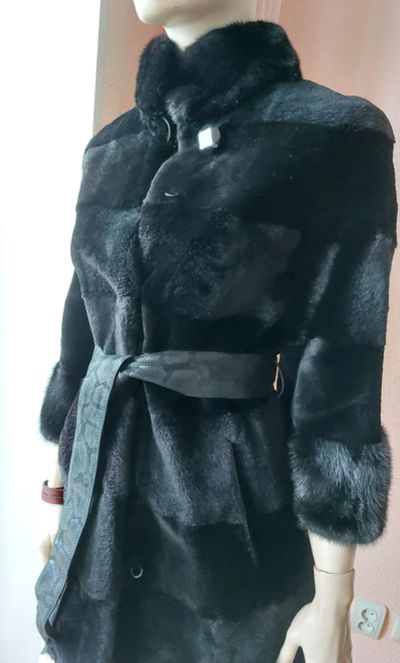 Лот: 18940723. Фото: 1. Beaver Coat Шикарная шуба мех... Верхняя одежда