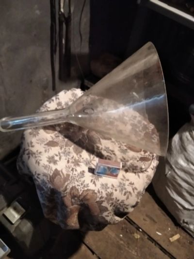 Лот: 20521811. Фото: 1. Огромная воронка. Кухонные аксессуары