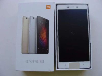Лот: 8205806. Фото: 1. Xiaomi Redmi 3s silver. Смартфоны
