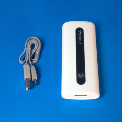 Лот: 5448662. Фото: 1. Внешний аккумулятор Power Bank... Зарядные устройства, блоки питания, адаптеры сетевые для смартфонов