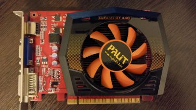 Лот: 18076235. Фото: 1. видеокарта GeForce GT 440. Видеокарты