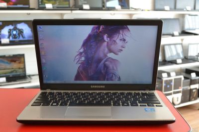 Лот: 16015946. Фото: 1. Samsung 350U2B (13.3"/Intel Core... Ноутбуки