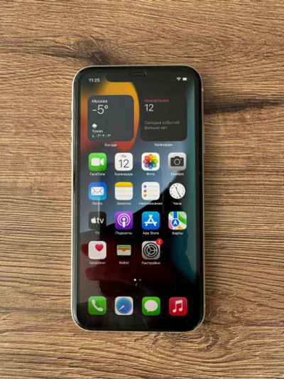 Лот: 21379491. Фото: 1. Iphone 11 128 GB. Смартфоны