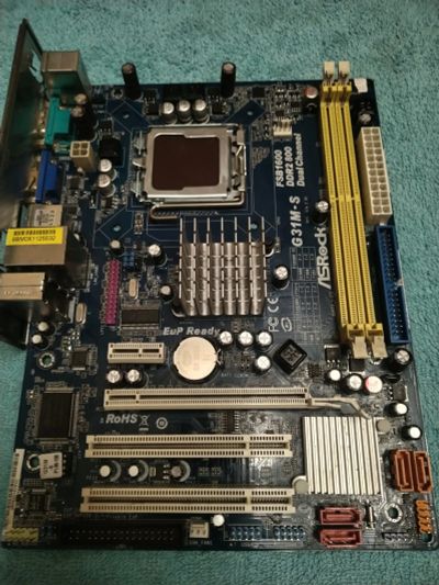 Лот: 20994715. Фото: 1. Материнская плата ASRock G31M-S... Материнские платы