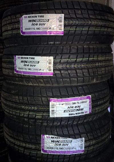 Лот: 6148775. Фото: 1. Шины 235/65 R17 Nexen WinIce SUV... Шины