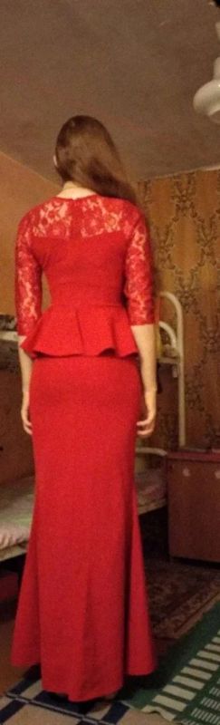 Лот: 12709362. Фото: 1. классное красное вечернее платье... Платья