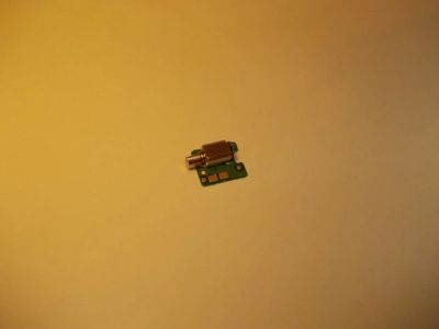 Лот: 6643149. Фото: 1. вибромоторчик Huawei Honor 3c... Микросхемы и платы