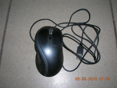 Лот: 6062211. Фото: 1. Неисправная мыша Logitech LZ114A3. Клавиатуры и мыши