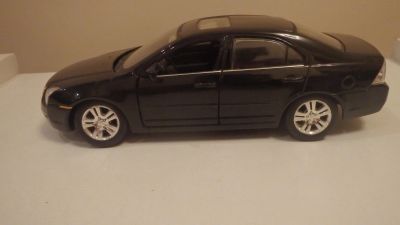 Лот: 15322419. Фото: 1. Масштабная модель 2006 Ford Fusion... Автомоделизм
