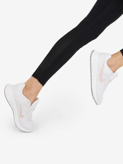 Лот: 24289090. Фото: 1. Кроссовки женские Nike Revolution... Кеды, кроссовки, слипоны