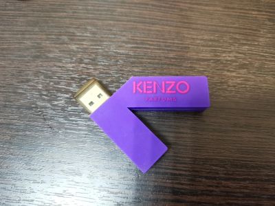 Лот: 15823546. Фото: 1. Usb флешка 1gb. USB-флеш карты