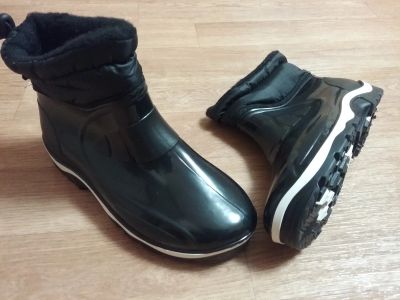 Лот: 14675401. Фото: 1. Полусапоги резиновые утепленные... Сапоги