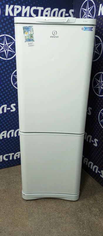 Лот: 20312459. Фото: 1. Холодильник indesit C132NFG.016. Холодильники, морозильные камеры