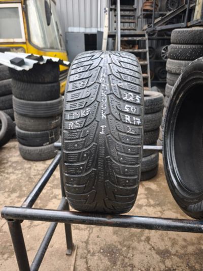 Лот: 25733890. Фото: 1. 225 50 17 Hankook Winter I*Pike... Шины