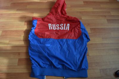 Лот: 11130061. Фото: 1. Спортивная ветровка. Спортивные костюмы