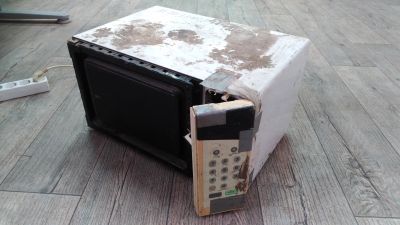 Лот: 21522713. Фото: 1. Микроволновая печь, пережившая... Микроволновки, мини-печи