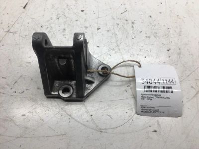 Лот: 20386878. Фото: 1. Кронштейн генератора Mazda Premacy... Кузов