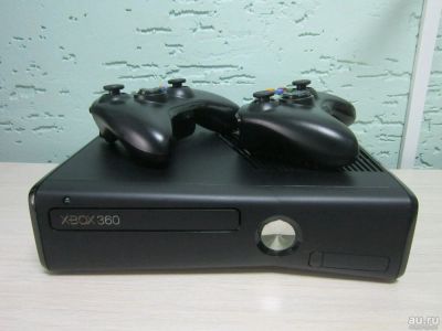 Лот: 10095210. Фото: 1. Консоль Xbox 360S model 1439. Игровые приставки, консоли