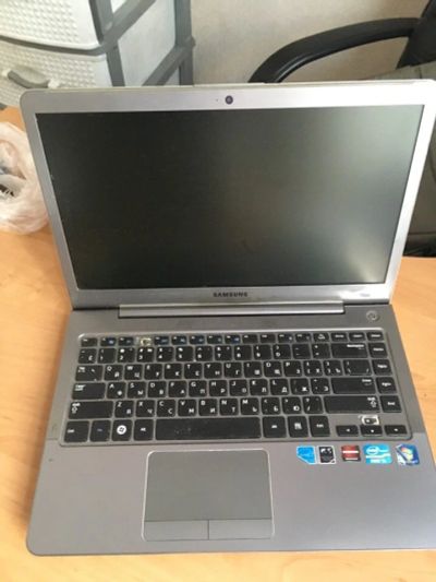 Лот: 11659164. Фото: 1. ноутбук samsung electronics 530U4B. Ноутбуки