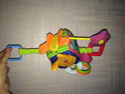Лот: 5467151. Фото: 1. Развивающий кубик Taf Toys. Для младенцев