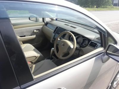 Лот: 14208136. Фото: 1. Nissan Tiida 2010. Автомобили