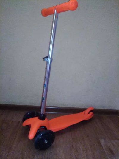 Лот: 11496889. Фото: 1. Самокат Scooter трехколесный со... Самокаты