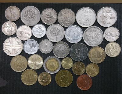 Лот: 15220029. Фото: 1. Коллекция монет мира (№419). Остальные страны