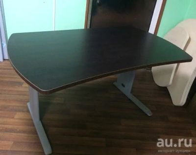 Лот: 14811742. Фото: 1. Продам крепкий "немецкий" стол. Компьютерные и письменные столы