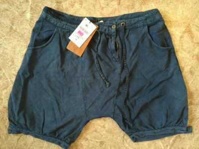 Лот: 7641356. Фото: 1. Шорты Bershka. Брюки, шорты
