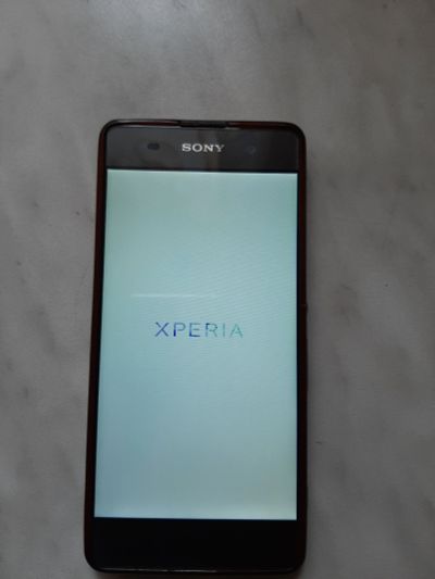Лот: 15614667. Фото: 1. Sony xa. Смартфоны
