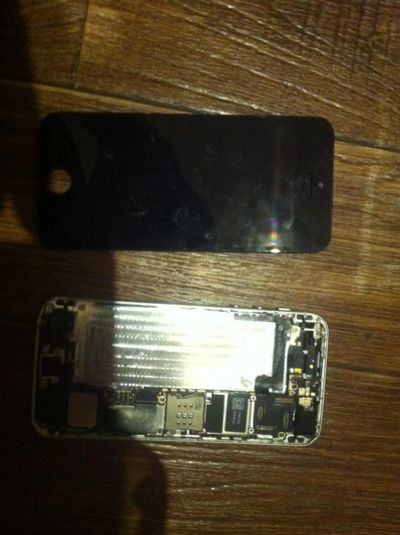Лот: 6554006. Фото: 1. IPhone 5s есть всё кроме платы... Смартфоны