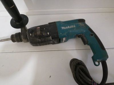 Лот: 16290838. Фото: 1. Перфоратор Makita HR2450 (2107-04... Электроинструмент