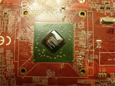 Лот: 8846479. Фото: 1. Видеокарта MSI Radeon HD 4670... Видеокарты
