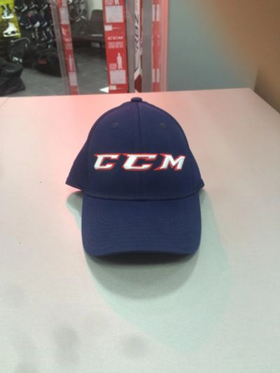 Лот: 7055565. Фото: 1. Бейсболка CCM. Головные уборы