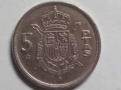 Лот: 13836984. Фото: 1. Монета Испании 5 песет, 1975г. Европа