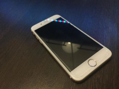 Лот: 9324387. Фото: 1. iPhone 6 16 go gold. Смартфоны