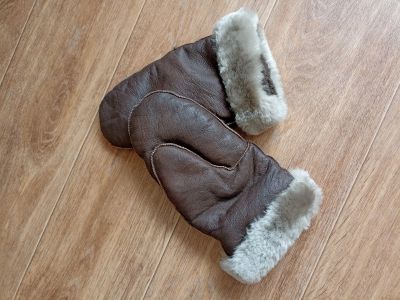 Лот: 20864193. Фото: 1. Рукавицы из дубленочной кожи с... Перчатки, варежки, митенки