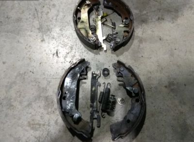 Лот: 11107634. Фото: 1. Колодки тормозные toyota vitz. Тормозная система