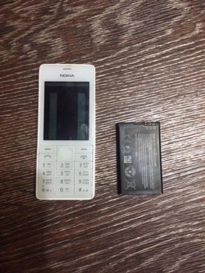 Лот: 10648192. Фото: 1. Nokia 515. Кнопочные мобильные телефоны