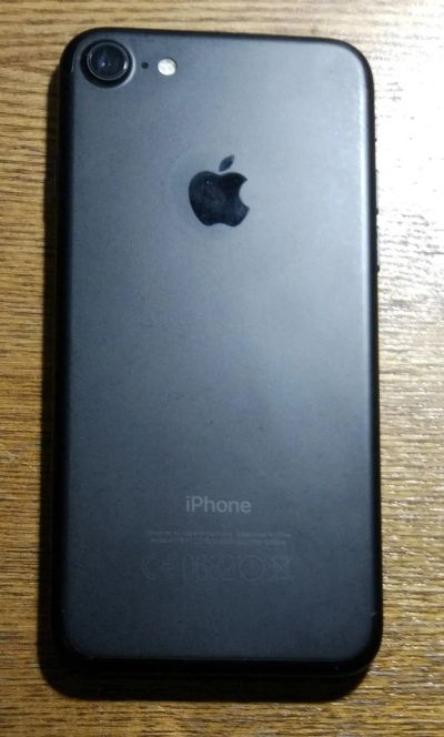 Лот: 12976185. Фото: 1. Iphone 7 б\у. Смартфоны
