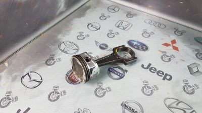 Лот: 23583397. Фото: 1. Шатун Jeep Grand Cherokee EKG... Двигатель и элементы двигателя