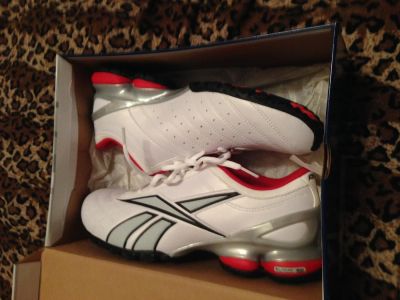 Лот: 5434556. Фото: 1. reebok sprintfit trainer. Кеды, кроссовки, слипоны