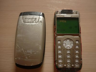 Лот: 3033780. Фото: 1. Nokia 1202-2 и Samsung с260 -... Кнопочные мобильные телефоны